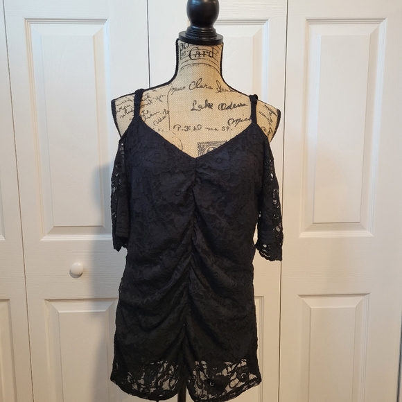 torrid Tops - Torrid cold shoulder stretch lace top
